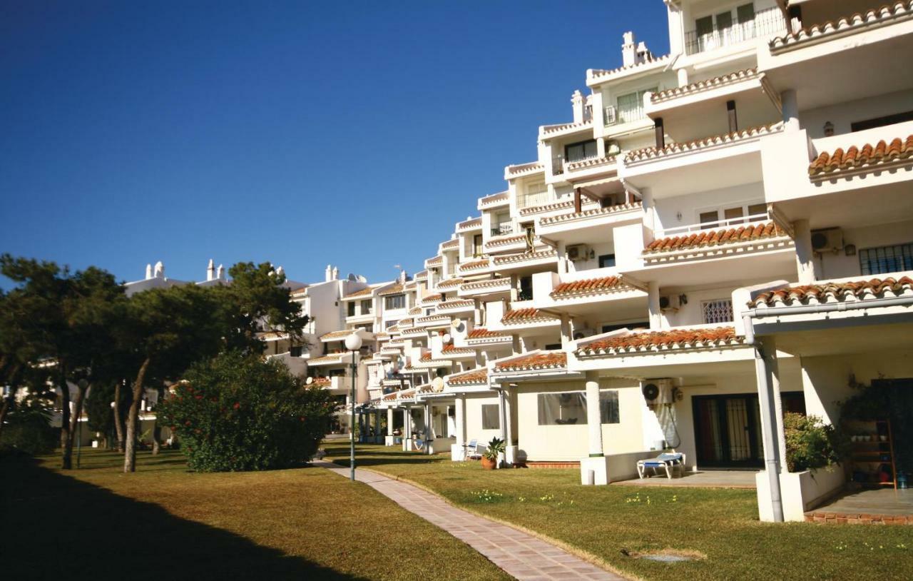 Cozy Apartment In Calahonda With Wifi La Cala De Mijas Eksteriør billede